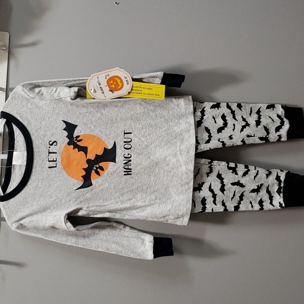 Modern Kids 2-piece Halloween "Let's Hang Out" Sleepwear Set, 3T